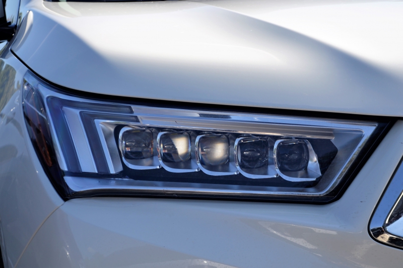 automobile-ST JEAN CAP FERRAT-min_acura-headlamp-2834131